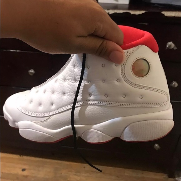 Air Jordan 13 - Picture 3 of 4